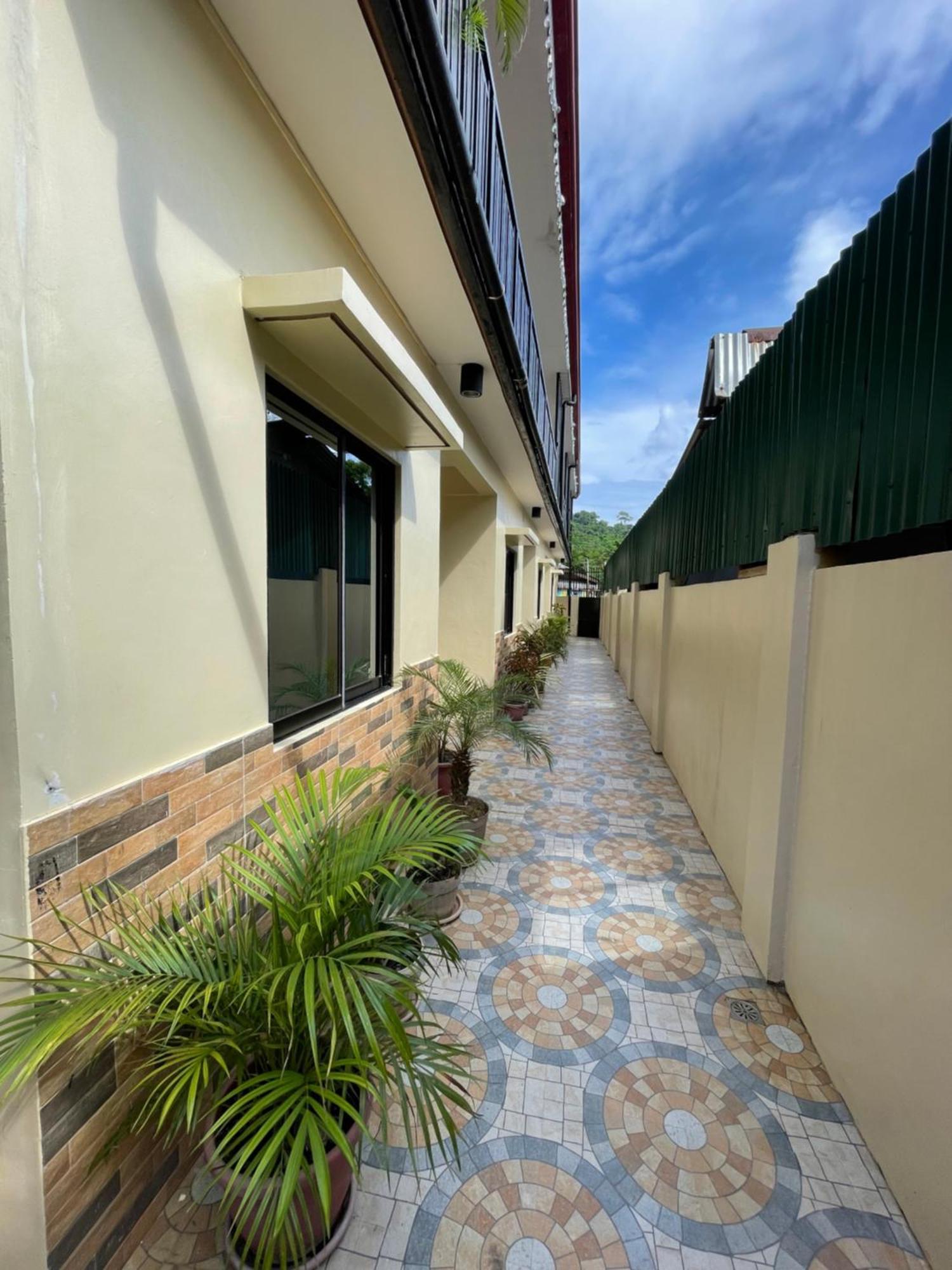 Namal Apartelle - Free Scooter & Gym Access El Nido Εξωτερικό φωτογραφία