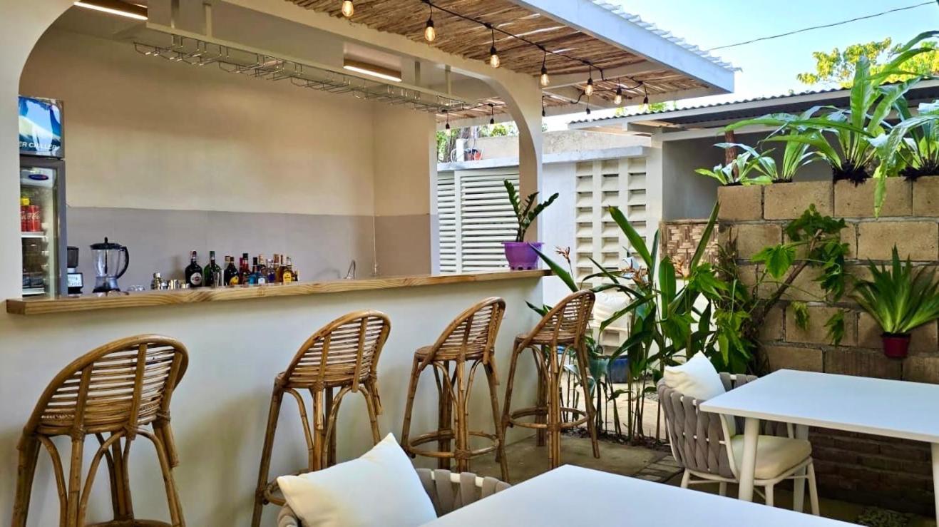 Namal Apartelle - Free Scooter & Gym Access El Nido Εξωτερικό φωτογραφία